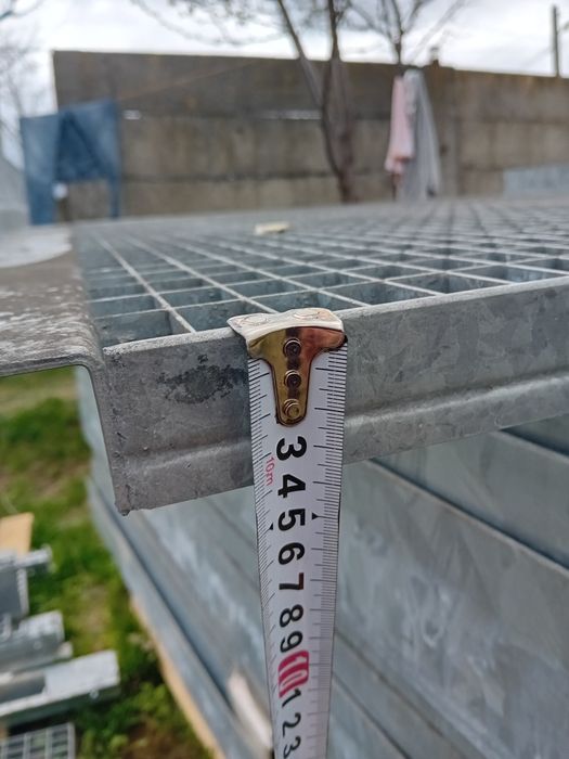 Grătare zincate 4mm grosime de spălătorie