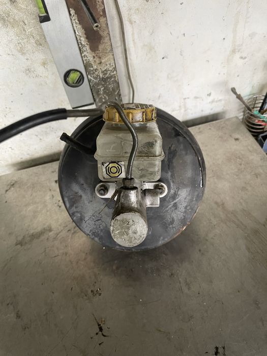 Серво усилвател и помпа за Subaru Forester/субаро форестър  2.0 i 99г