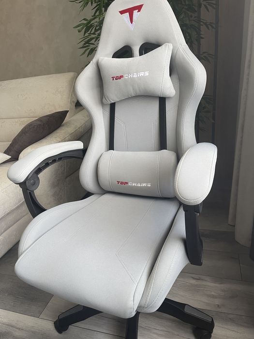 Продам игровое кресло