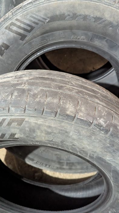 Продам шины R16 комплект