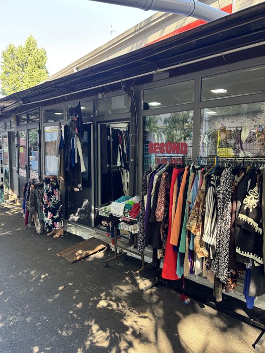 Magazin second hand