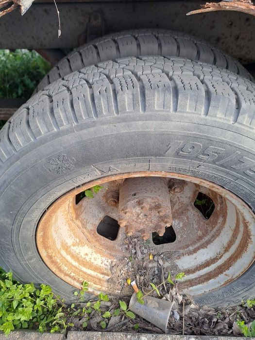 Газела на части 2003г.