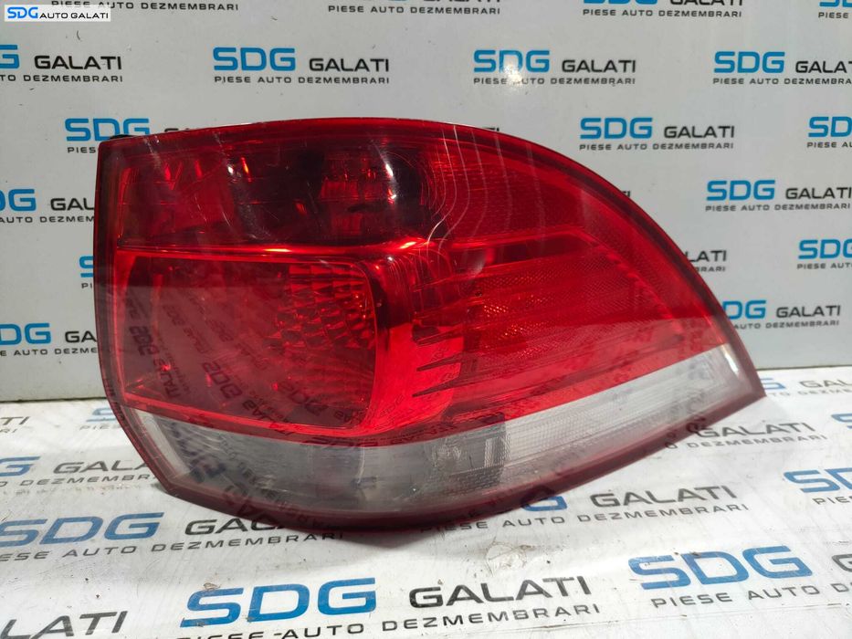 Stop Lampa Tripla Dreapta Volkswagen Golf 5 Break Combi 2004 - 2008 Cod 1K9945096D 1K9945112A [L4981]