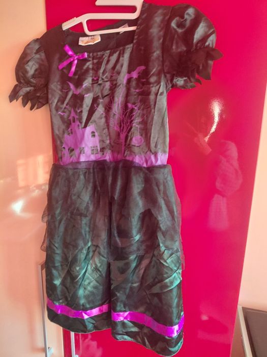 Rochite halowen fetite