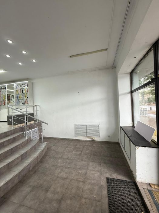 Сдам островок при входе в оптику