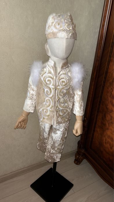 Прокат костюмов на тусаукесер