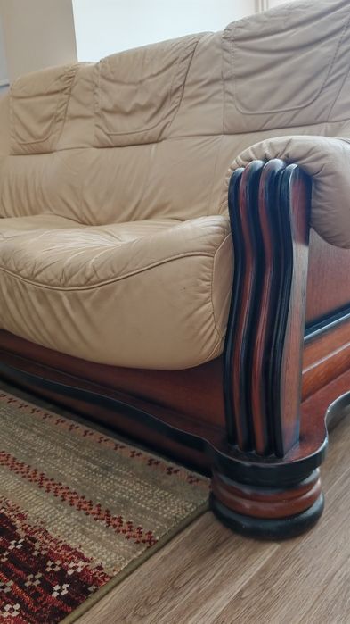 Set canapea si fotolii din piele