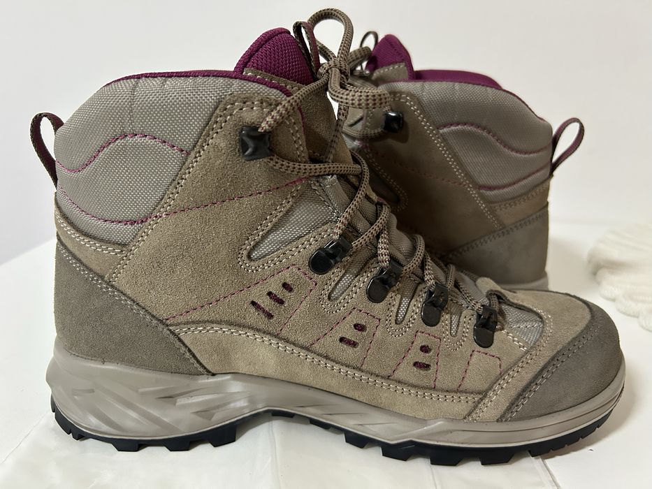 Bocanci femei Tecnica Starcross Goretex Vibram 40 drumetie trekking