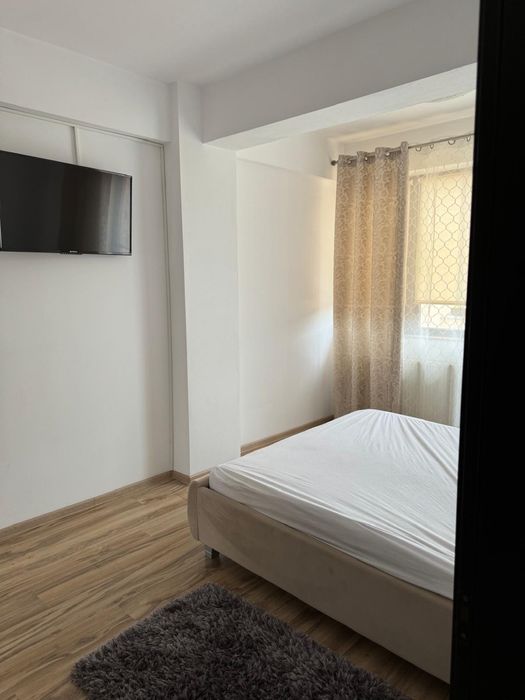 Inchiriez apartament 3 camere – complex Young Residence, Iași