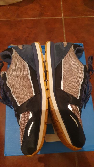 Кроссовки Emporio Armani