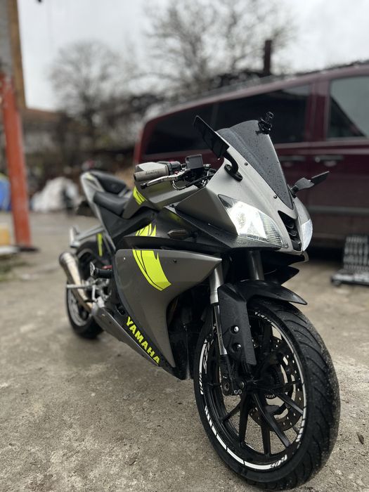 Vând Yamaha yzf r125 2016 ABS