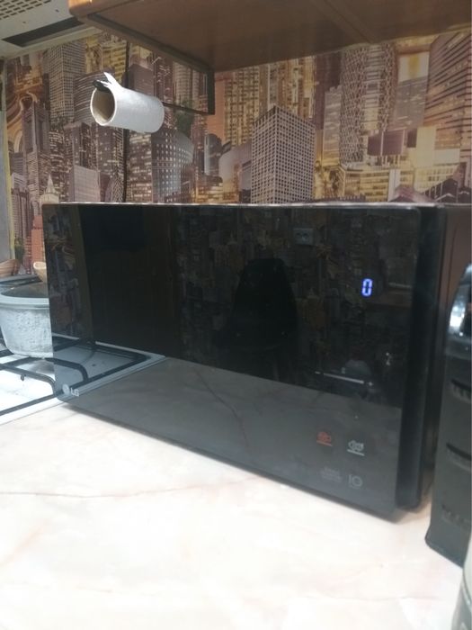 Микроволновка LG