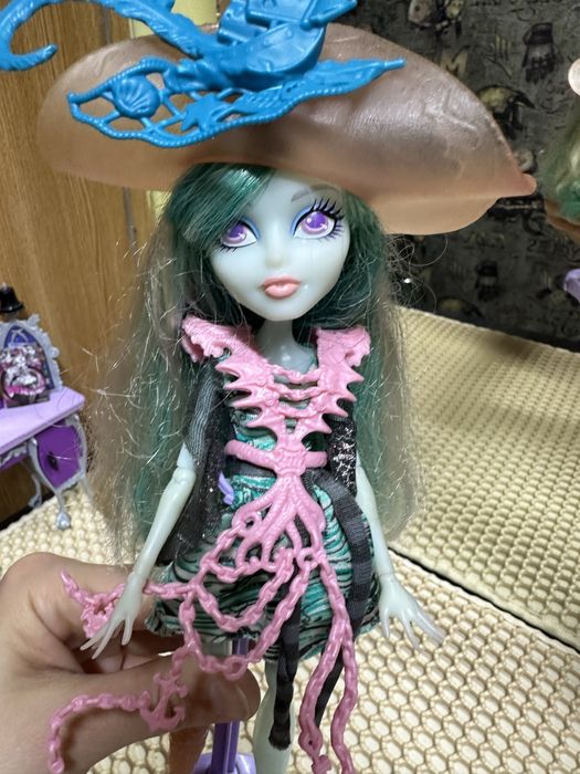 Продам куклу монстр хай!