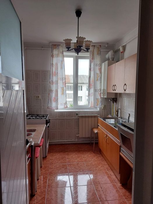 Apartament de închiriat