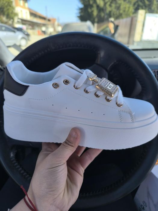 Прекрасни маратонки