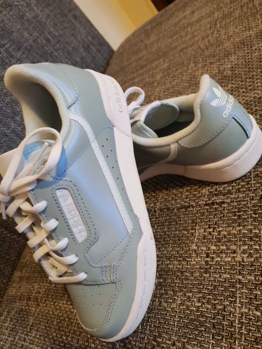 Adidasi - Adidas