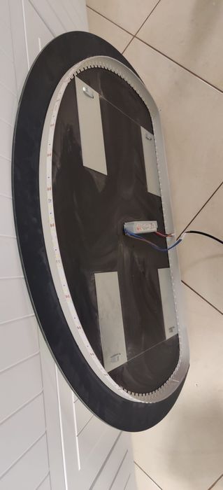 Oglindă semiluna cu led