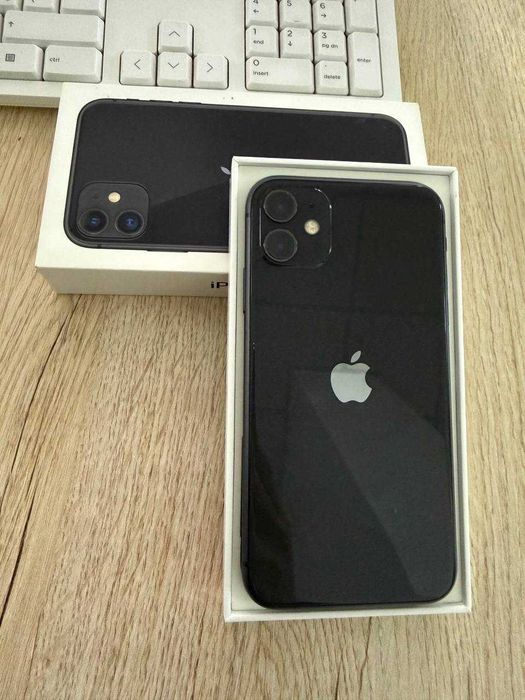 iPhone 11, объем 128 ГБ, батарея 81%