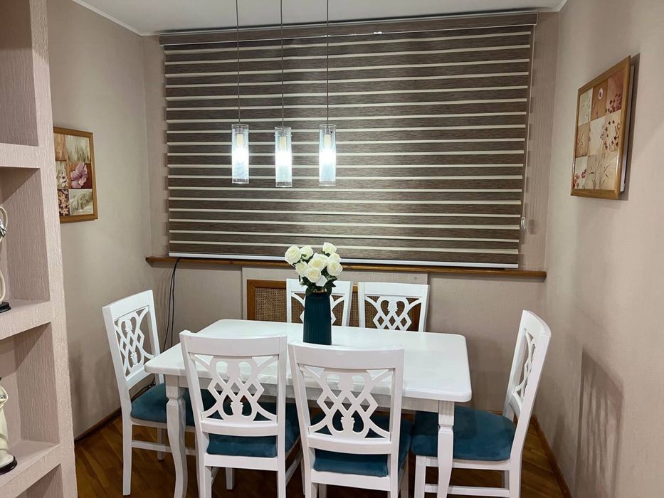 Сдаётся суточная квартира 4комнатная своя чистоя все есть не обходимоя