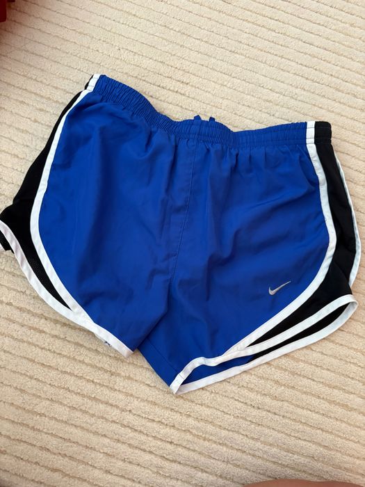 Къси панталонки Nike