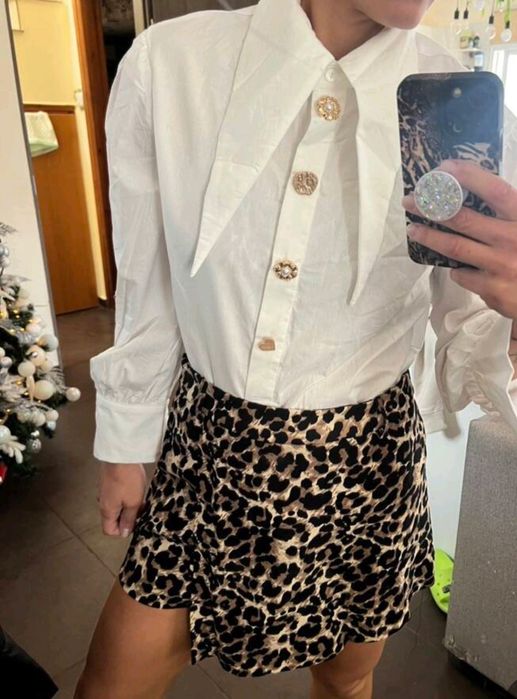 Къса пола  панталони тигрови