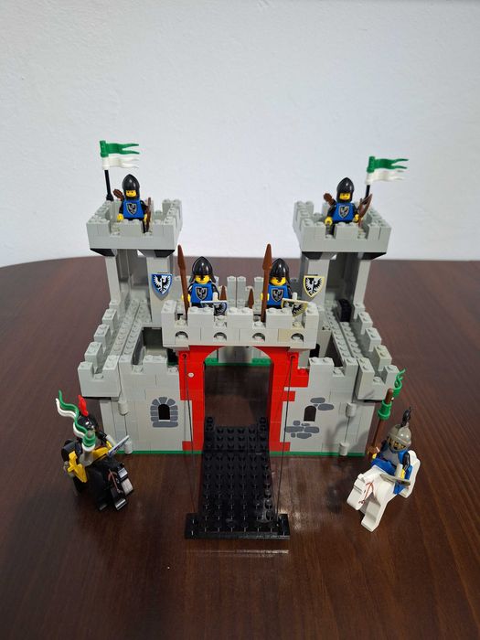 Lego 6073: Knight's Castle