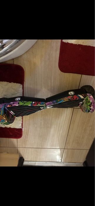 Vând hoveboard in stare impecabila