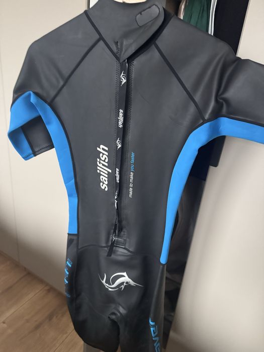 Costum neopren M