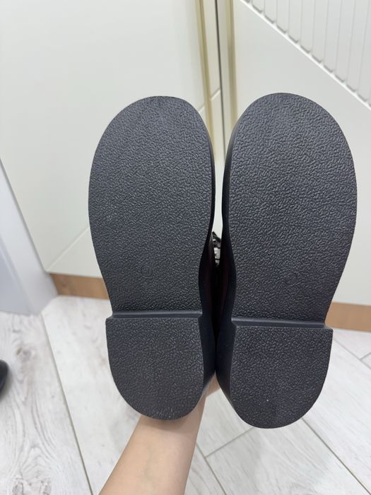 Полусапожка.