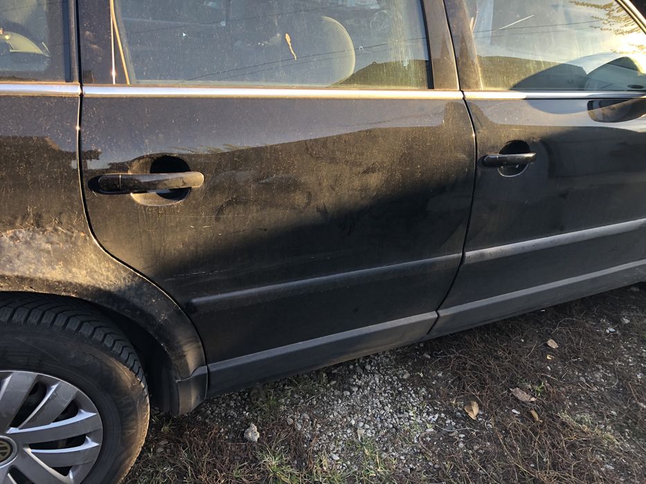 Bara fata Vw Passat B5.5 neagra 2001-2004 L041 completa cu grila