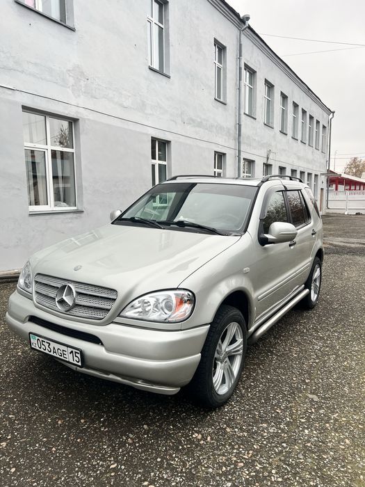 Mercedes benz ml 320 w163