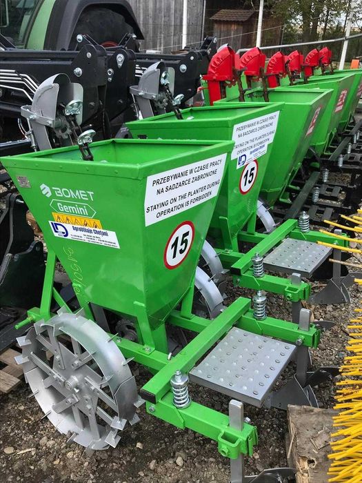 Masina plantat cartofi pe 1 rand si 2 randuri