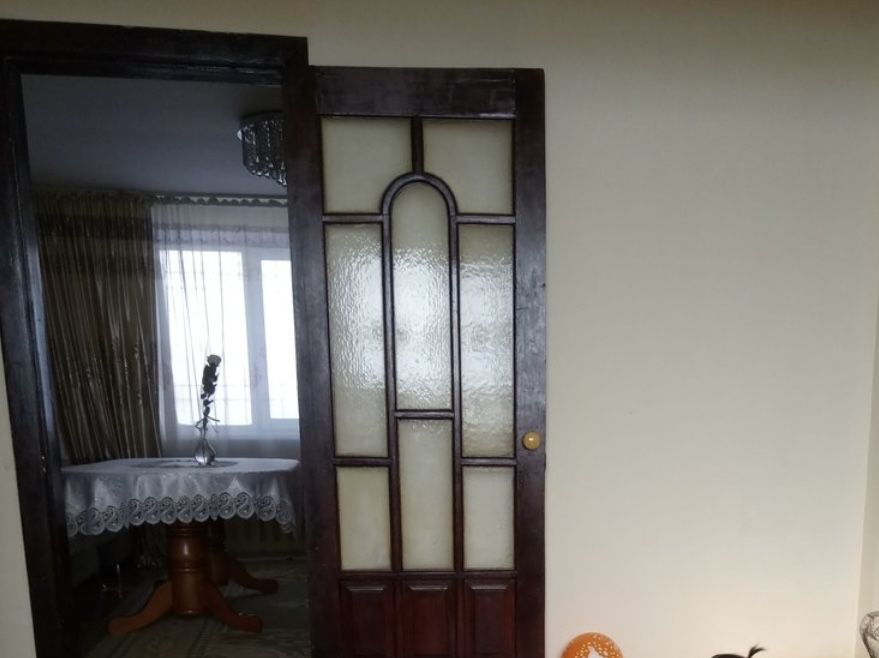 Продам двери 4 шт по 5 000 каждая