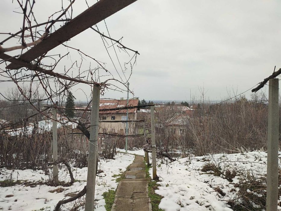 Продава се Къща в Свищов - 1200 кв.м за 11 €/кв.м - Снимка #3