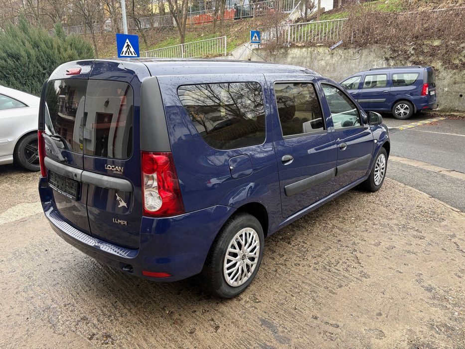 Dacia Logan MCV. An 2009