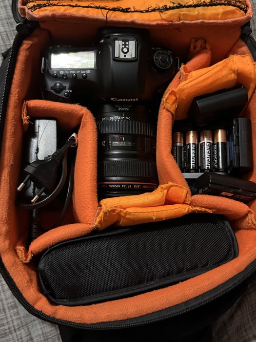 Фотоапарат Canon Mark 3