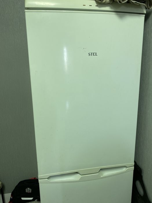 Отдам даром Холодильник