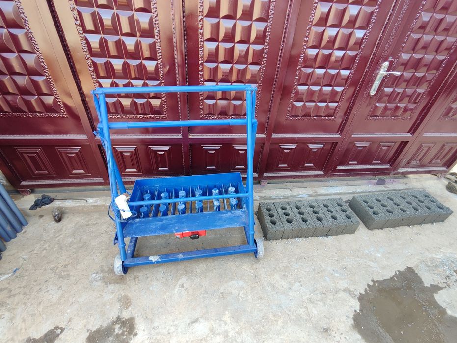 Shlakablok apparat sotiladi