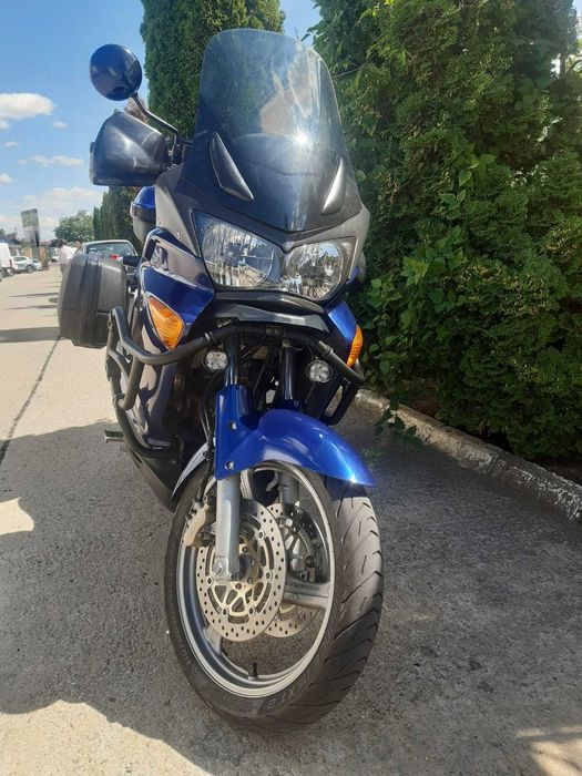 Vand Honda XL1000V Varadero 2004 / 88.000 km /  3500 euro