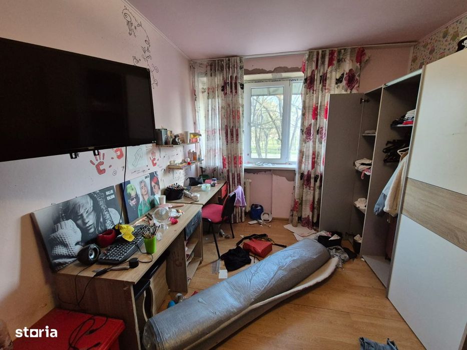 Gara- Parc 2 camere decomandat 46 mp. etaj 1, liber , gaze la usa,