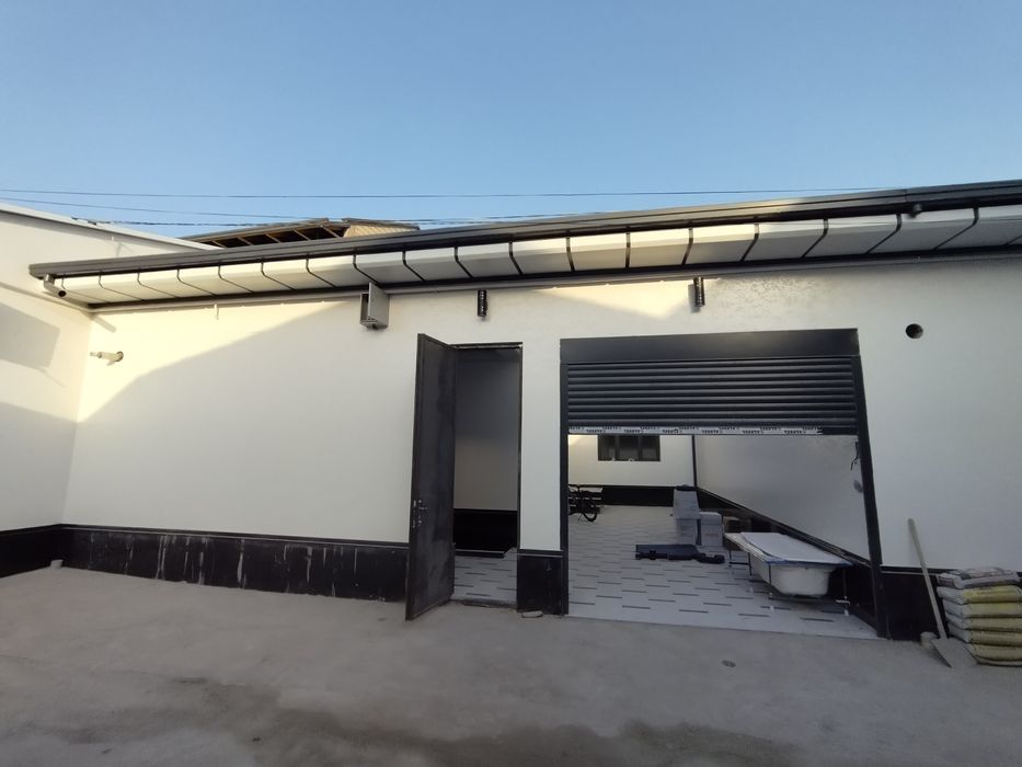 Сергели Янгихаёт сагбон кўчаси 4 хона 150м² 2 сотик