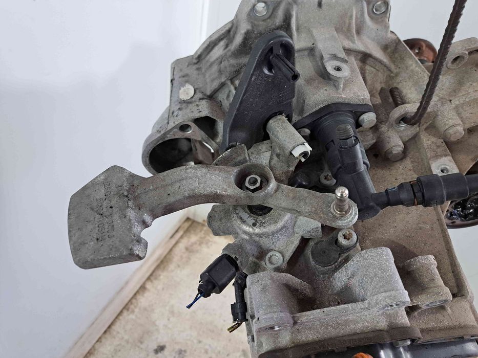 Cutie viteze manuala 5 trepte  Volkswagen Golf 7 (5G) [Fabr 2014-preze