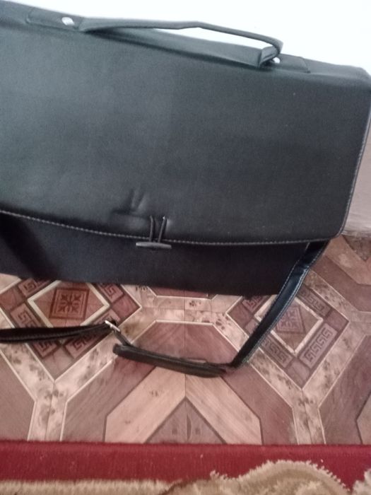 Продам мужской сумки.