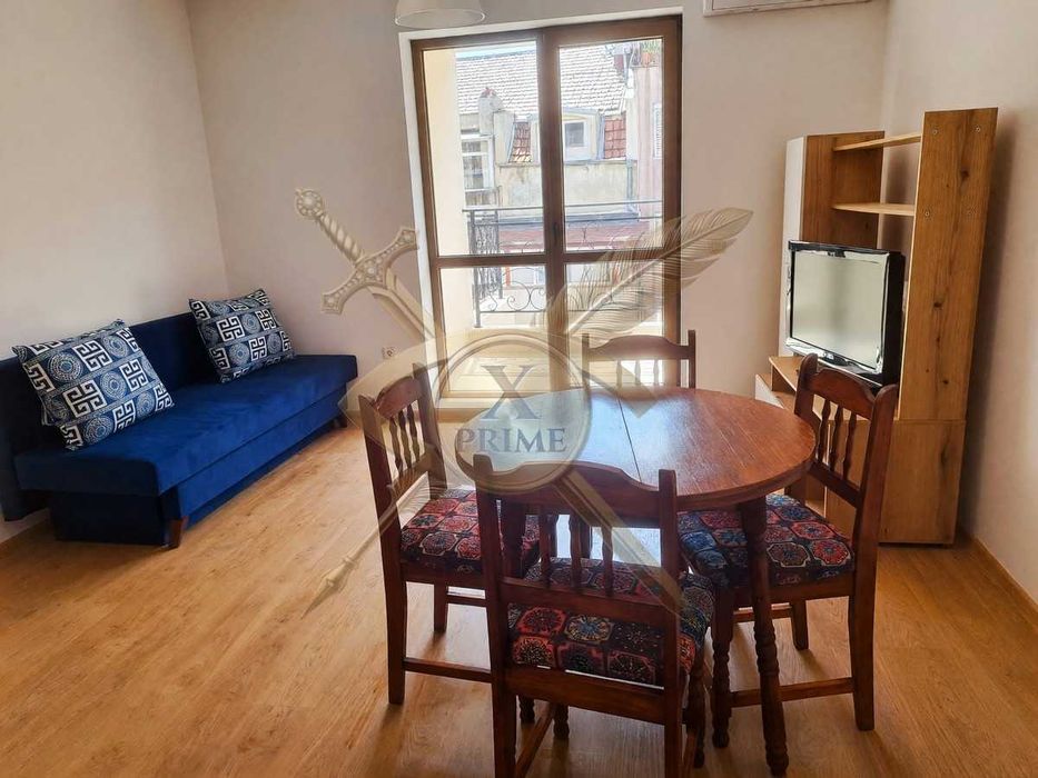 Дава се под наем Двустаен апартамент в Варна, Погреби - 54 кв.м за 450 € - Снимка #2