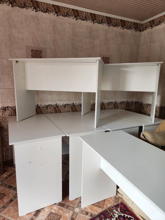 Столы письменные, парты новые