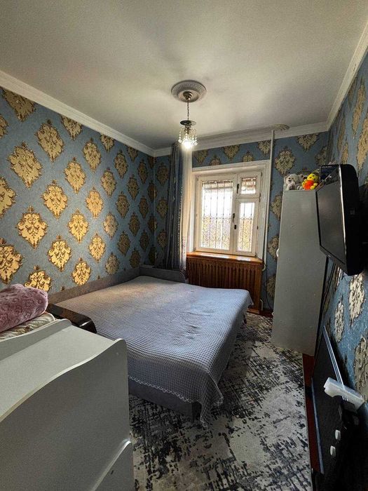 Продаётся квартира в Банковском Доме.