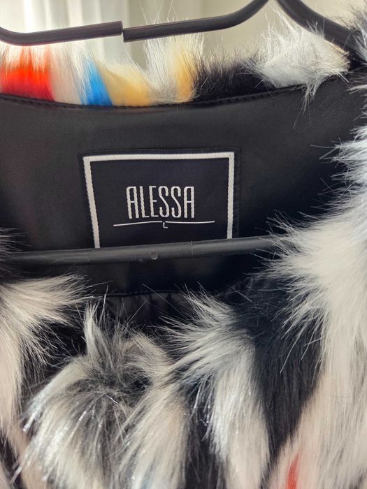 Палтo Alessa от еко косъм