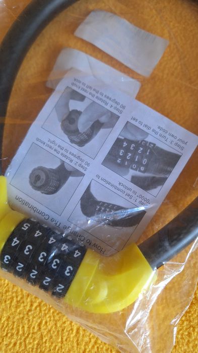 Катинар за велосипед/мотоциклет/скутер с 5-цифрен код - НОВ