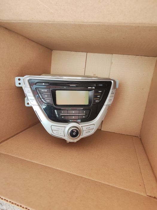 Продам автомагнитола Хундай елантра