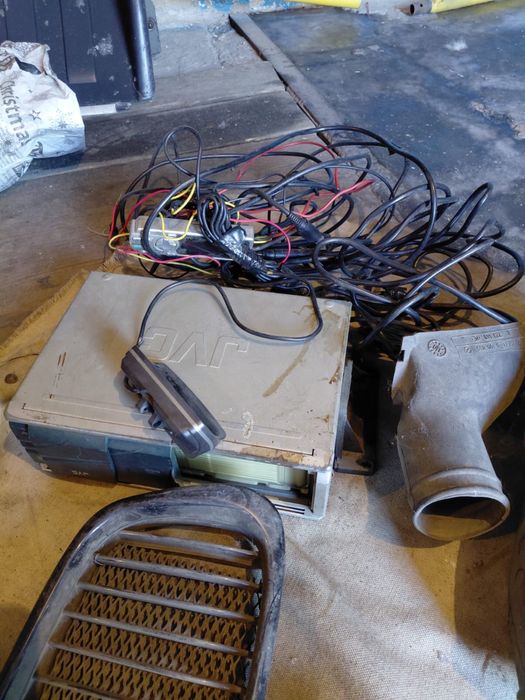 Продам запчасти на БМВ е39 и е38